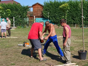 Parkosítás Ácsteszéren