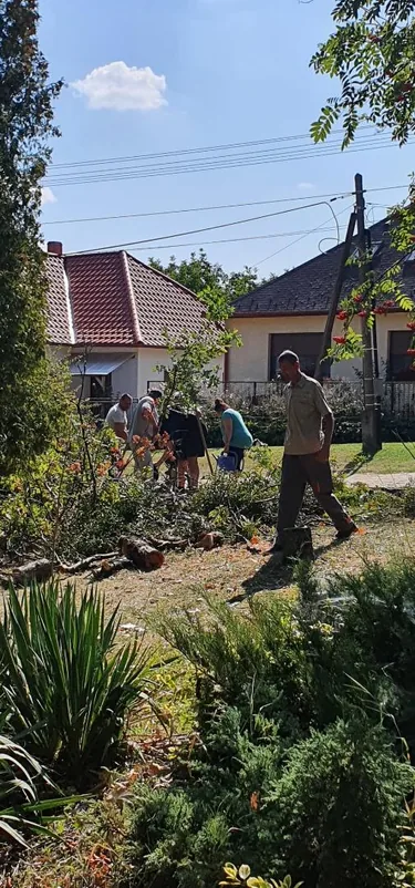 Parkosítás Ácsteszéren