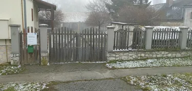 Kerítés / Kezdeti állapot